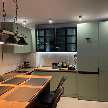 Luxurious, Modern And Spacious For Up To 4 With Private Office At Secret Garden, Life شقة