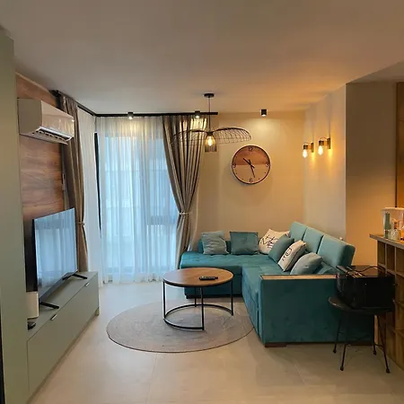 Luxurious, Modern And Spacious For Up To 4 With Private Office At Secret Garden, Life شقة